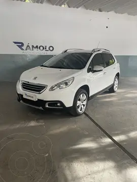 Peugeot 2008 Allure usado (2016) color Blanco precio $5.300.000