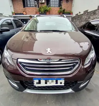 Peugeot 2008 Allure usado (2017) color Marron precio $15.000.000