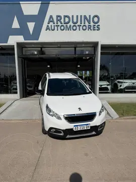 Peugeot 2008 2OO8 1.6 ALLURE usado (2019) color Blanco precio $21.000.000