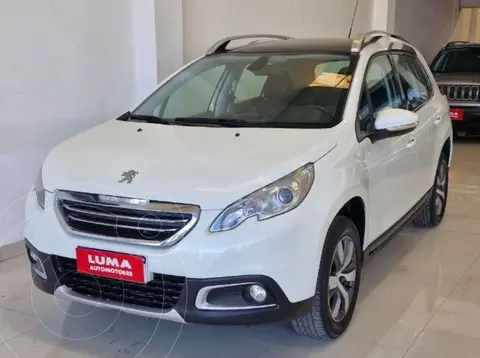 Peugeot 2008 Feline usado (2017) color Blanco Banquise precio $18.100.000