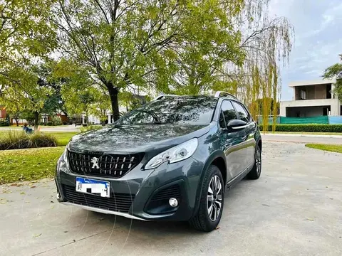 Peugeot 2008 Feline usado (2022) color Gris Grafito financiado en cuotas(anticipo $6.800.000)