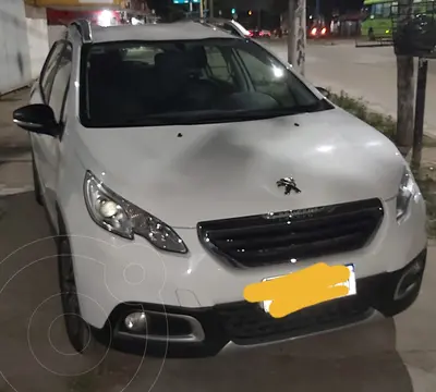Peugeot 2008 Active usado (2019) color Blanco Perla precio $17.000.000