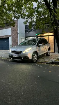 Peugeot 2008 Allure usado (2017) color Gris Aluminium precio u$s14.500