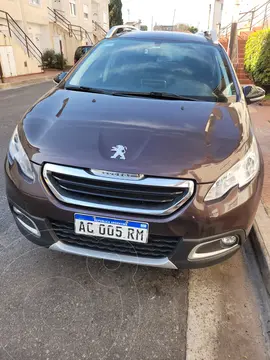 Peugeot 2008 Allure usado (2017) color Marron precio $19.300.000