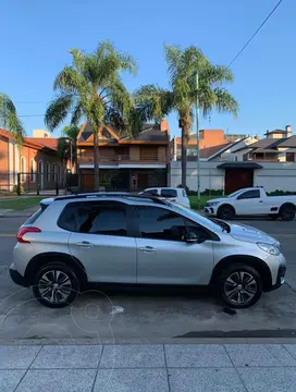 Peugeot 2008 Feline Tiptronic usado (2022) color Gris financiado en cuotas(anticipo $12.000.000 cuotas desde $500.000)