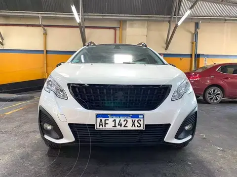 Peugeot 2008 Feline Tiptronic usado (2022) color Blanco Perla precio $15.000.000