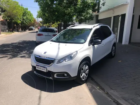 Peugeot 2008 2OO8 1.6 ALLURE usado (2019) color Blanco precio $18.200.000