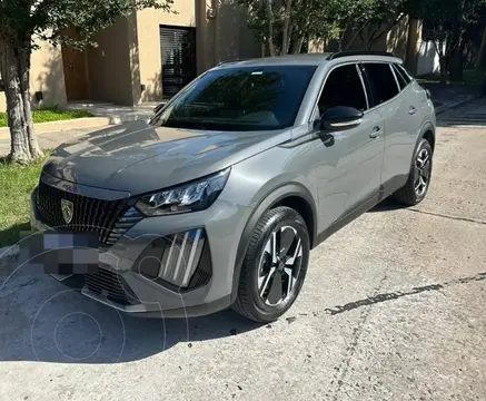 Peugeot 2008 Feline usado (2022) color Gris Grafito precio $15.000.000