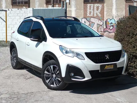 Peugeot 2008 Sport THP Aut usado (2021) color Blanco financiado en cuotas(anticipo $15.000.000)