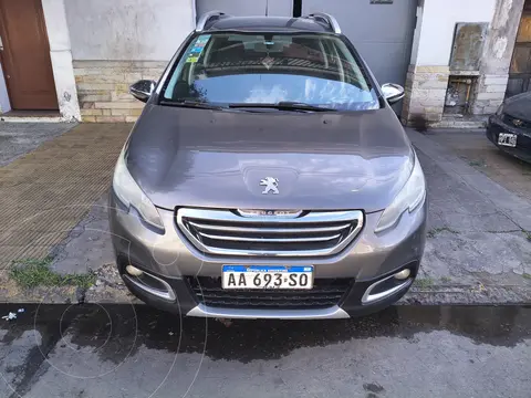 Peugeot 2008 Allure usado (2016) color Gris precio $13.000.000