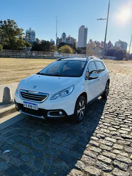 Peugeot 2008 Feline usado (2018) color Blanco Nacre precio u$s15.500