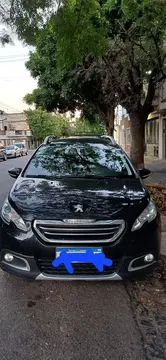 Peugeot 2008 Allure usado (2017) color Negro precio $17.000.000