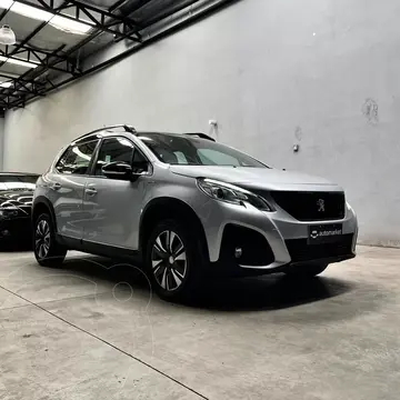 Peugeot 2008 Allure usado (2020) color Gris financiado en cuotas(anticipo $4.500.000 cuotas desde $200.000)