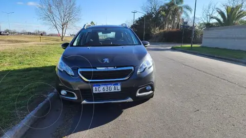 Peugeot 2008 Allure usado (2018) color Azul precio u$s13.800