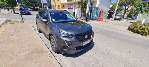 Peugeot 2008 1.2L Active Pack Puretech 130HP usado (2020) color Gris precio $8.900.000