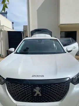 Peugeot 2008 1.5L Allure BlueHDi 130HP Aut usado (2022) color Blanco precio $15.500.000