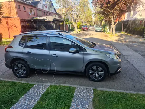 Peugeot 2008 1.6L Active Pack Blue HDi usado (2017) color Gris Platinium precio $8.400.000