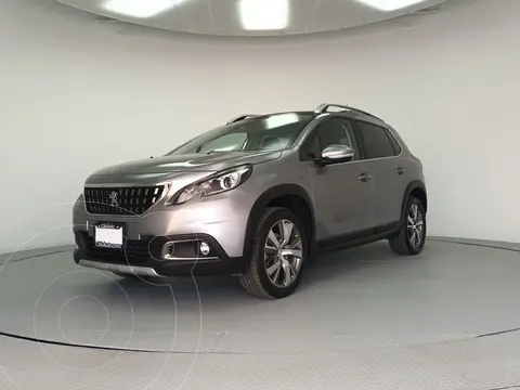 Peugeot 2008 1.2L Allure Pack usado (2021) color plateado precio $275,000