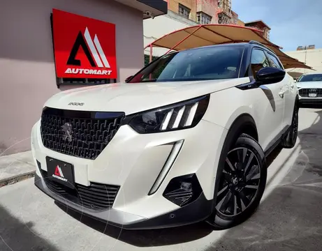 Peugeot 2008 1.2L GT usado (2022) color Blanco financiado en mensualidades(enganche $69,800 mensualidades desde $8,883)