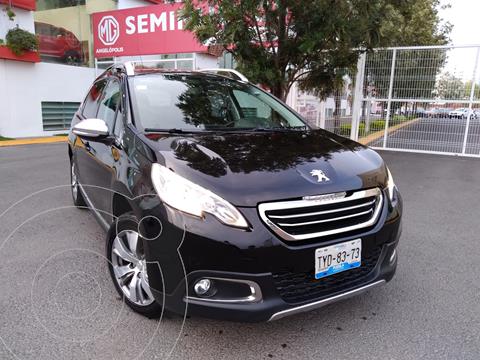Peugeot 2008 1.6L usado (2014) color Negro Perla precio $170,000