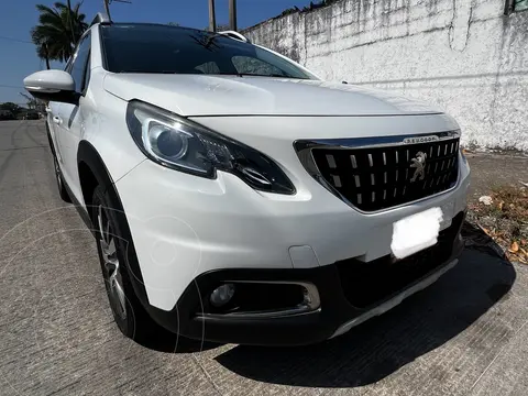 Peugeot 2008 1.2L Allure Pack usado (2020) color Blanco Banquise precio $215,000