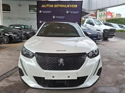 Peugeot 2008 1.2L Allure Pack usado (2024) color Blanco Banquise financiado en mensualidades(enganche $63,000 mensualidades desde $8,264)