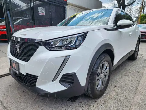 Peugeot 2008 Active Aut usado (2021) color Blanco financiado en mensualidades(enganche $111,093 mensualidades desde $6,907)