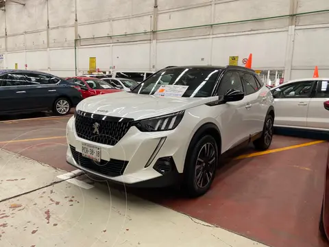 Peugeot 2008 1.2L GT usado (2022) color Blanco financiado en mensualidades(enganche $110,500 mensualidades desde $15,750)