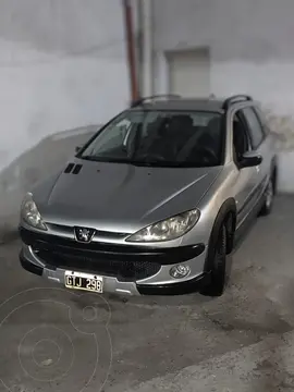 Peugeot 206 Rural SW 1.6 Escapade usado (2008) color Plata precio $6.300.000