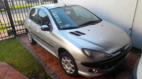 Peugeot 206 1.9D Premium 5P usado (2007) color Gris precio $6.700.000