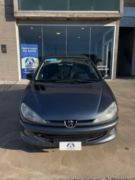 Peugeot 206 206 1.6 5 PTAS PREMIUM L/06 usado (2008) color Gris Oscuro precio $8.000.000