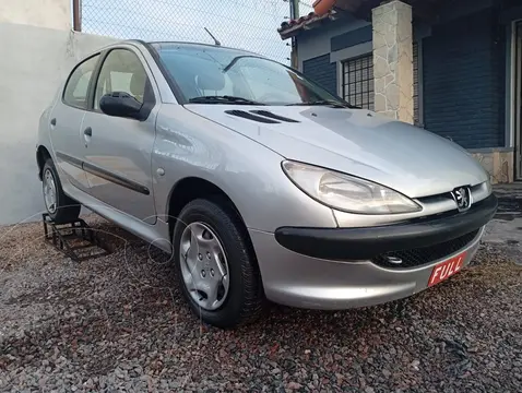 Peugeot 206 1.9 XRD Premium 5P usado (2006) color Gris financiado en cuotas(anticipo $2.700.000)
