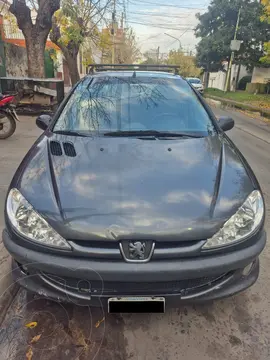 Peugeot 206 1.4 Generation 5P Plus usado (2012) color Gris Fer precio $5.500.000
