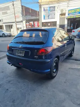 Peugeot 206 206 1.4 3 PTAS XR PRESENCE usado (2004) color darkblue precio $4.500.000