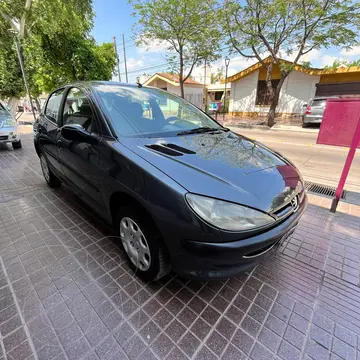 Peugeot 206 1.4 Generation 5P usado (2011) color Gris Cendre precio $8.900.000