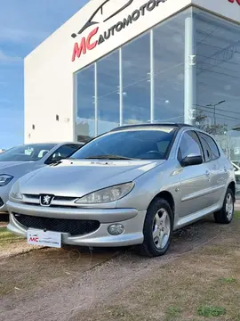 foto Peugeot 206 206 1.6 5 PTAS PREMIUM TIPTRONIC usado (2007) color Gris precio u$s6.500