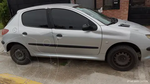 Peugeot 206 1.4 Live! 5P usado (2008) color Gris precio $6.000.000