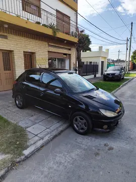 Peugeot 206 1.9D Live! 5P usado (2007) color Negro precio $6.700.000