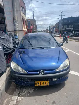 Peugeot 206+ 1.4L usado (2006) color Azul de China precio $16.300.000