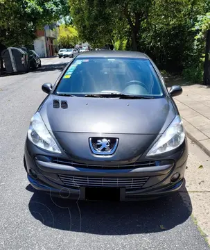 Peugeot 207 Compact Sedan 1.4 HDi XS 4P usado (2012) color Gris precio $10.000.000
