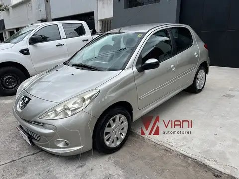 Peugeot 207 Compact 1.6 Allure 5P usado (2013) color Beige precio $12.000.000