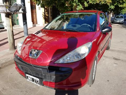foto Peugeot 207 Compact 1.4 XR 5P usado (2011) color Rojo Lucifer precio $590.000