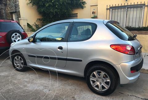 foto Peugeot 207 Compact 1.4 XR 3P usado (2010) color Gris Aluminium precio u$s5.000
