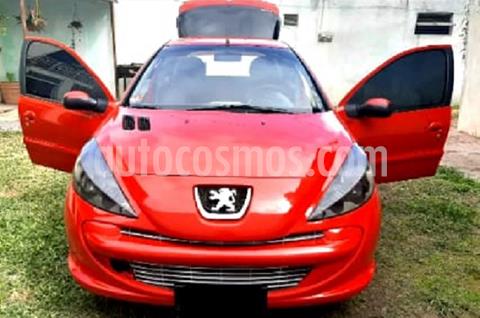 foto Peugeot 207 Compact 1.4 Active 5P usado (2014) color Rojo Aden precio $650.000