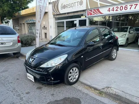 Peugeot 207 Compact 1.4 HDi XS 5P usado (2011) color Naranja precio $9.000.000