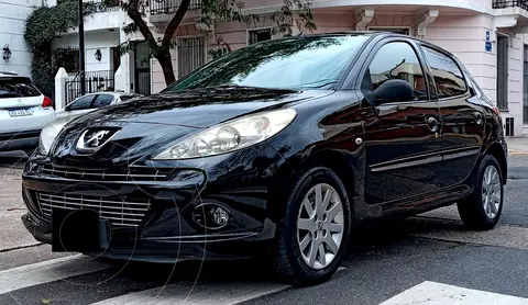 Peugeot 207 Compact 1.6 Allure 5P usado (2013) color Negro precio u$s7.500