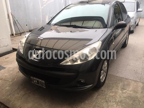 foto Peugeot 207 Compact 1.4 Active 3P usado (2011) precio $460.000