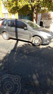 foto Peugeot 207 Compact Rural 2.0 HDI XT SW usado (2010) precio $800.000