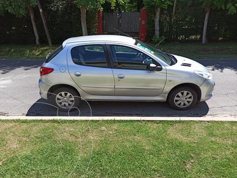 Peugeot 207 Compact 1.4 XS 5P usado (2010) color Gris precio $640.000