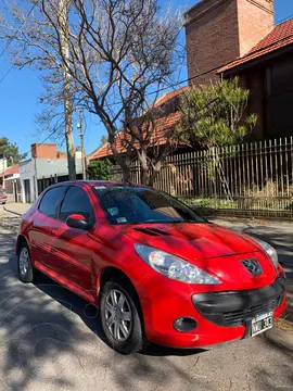 Peugeot 207 Compact 1.4 Active 5P usado (2014) color Rojo precio u$s9.500